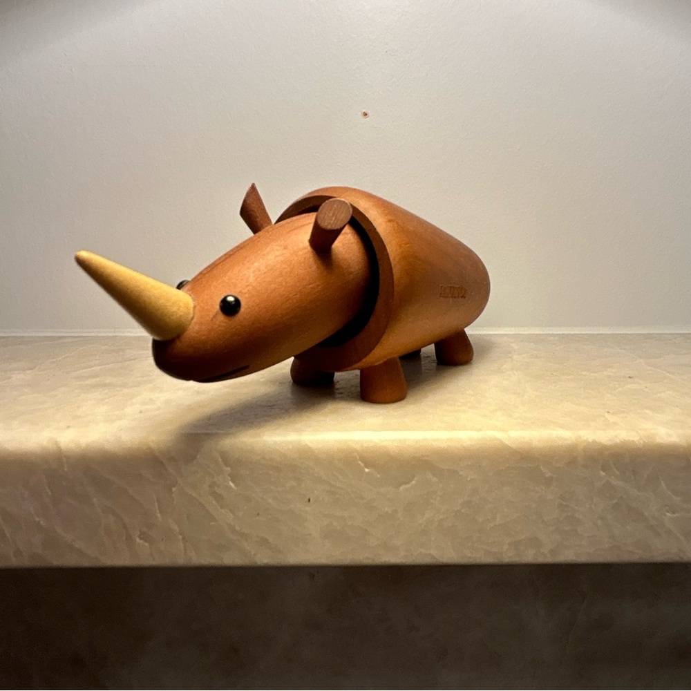 Senshukai Royal Pet Wooden Rhino Figure – Vintage Japanese Toy w/ Original Card - Picture 5 of 8